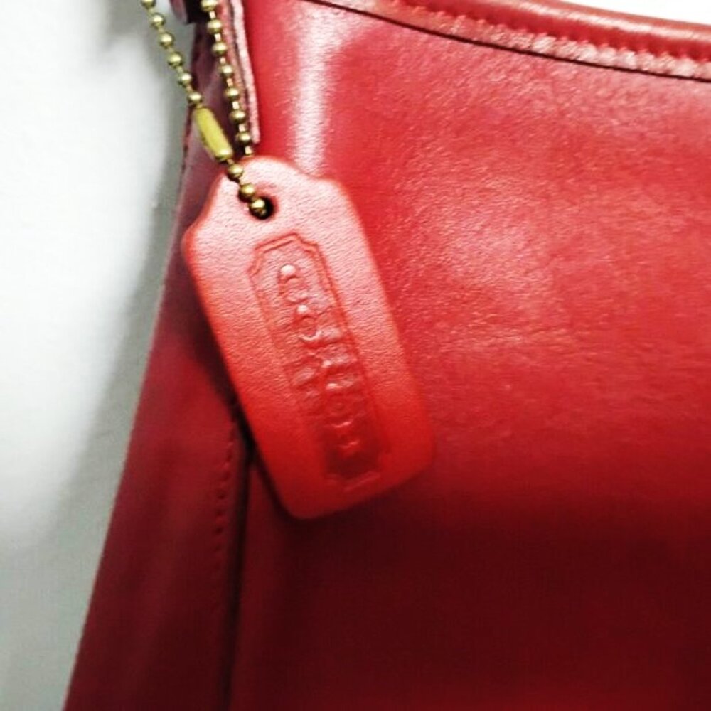 ❤️Vintage COACH  9204 Red Leather Crossbody Bag Purse +FOB & Dustbag - Picture 4 of 11